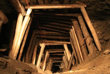 Stollen bis unter den Pazifik